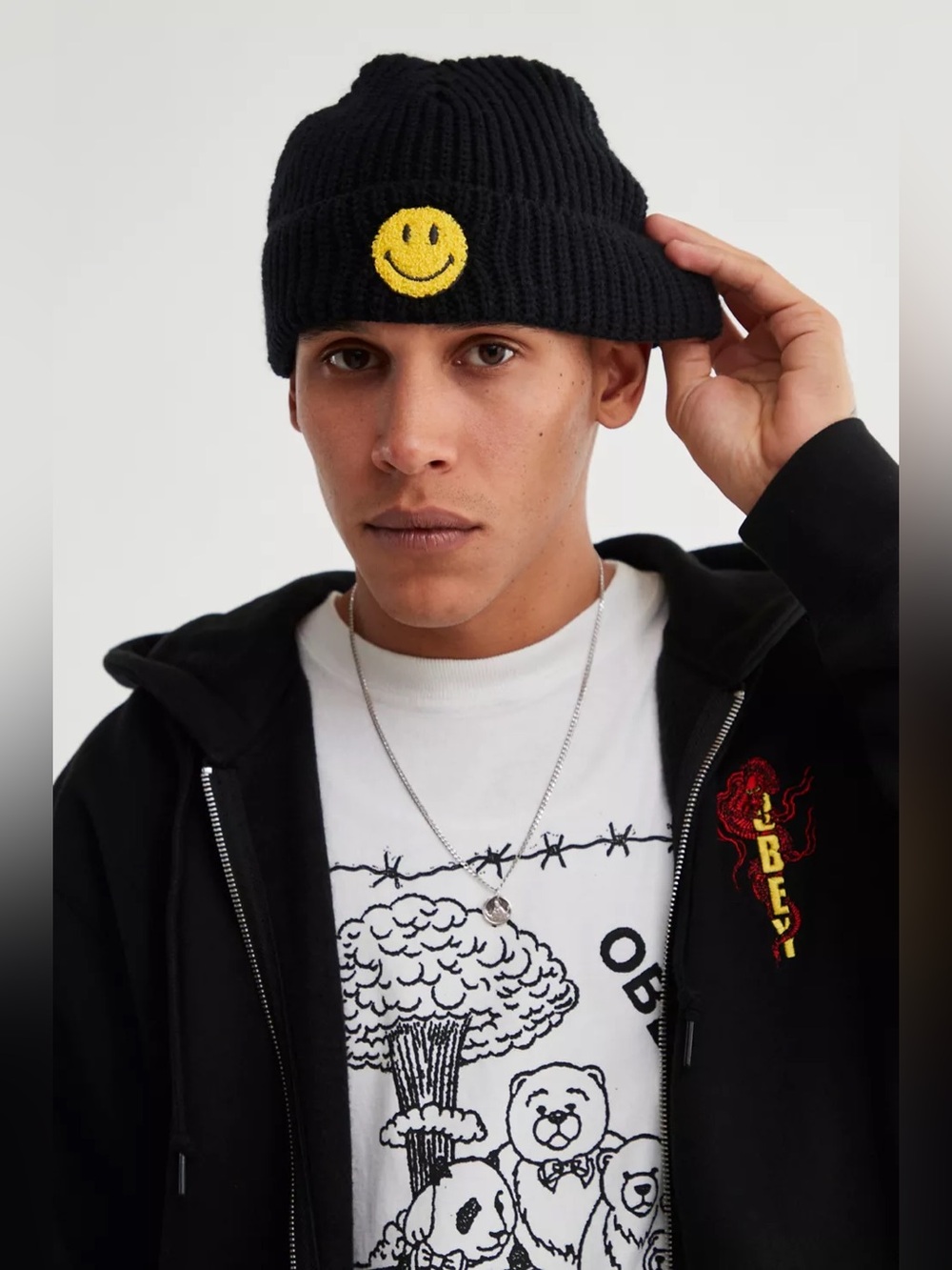 UUrban Outfitters x Market market market black happy face Beanie w/pony tail hol
